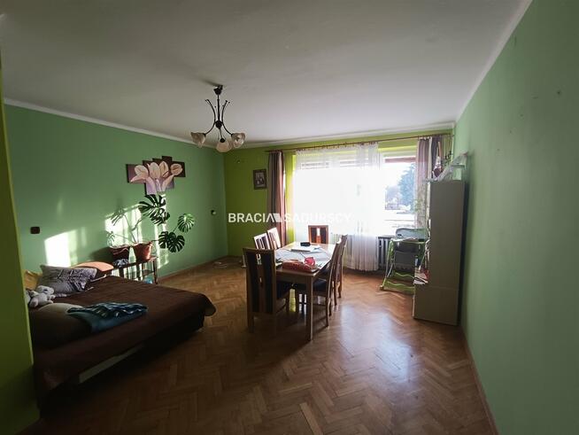 Dom Szczucin Centrum, Rynek