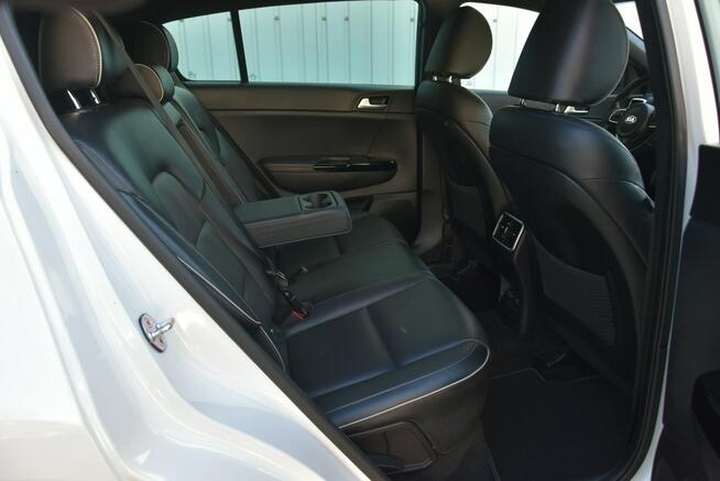 Kia Sportage GTline 2.0CRDi 136KM 2017r. AWD 4x4 JBL LED Skóra Panorama Kamera