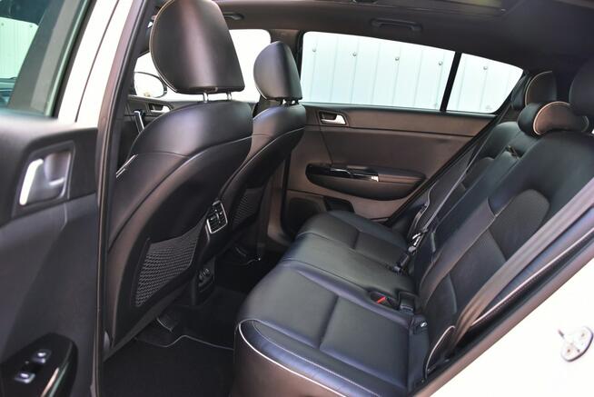 Kia Sportage GTline 2.0CRDi 136KM 2017r. AWD 4x4 JBL LED Skóra Panorama Kamera