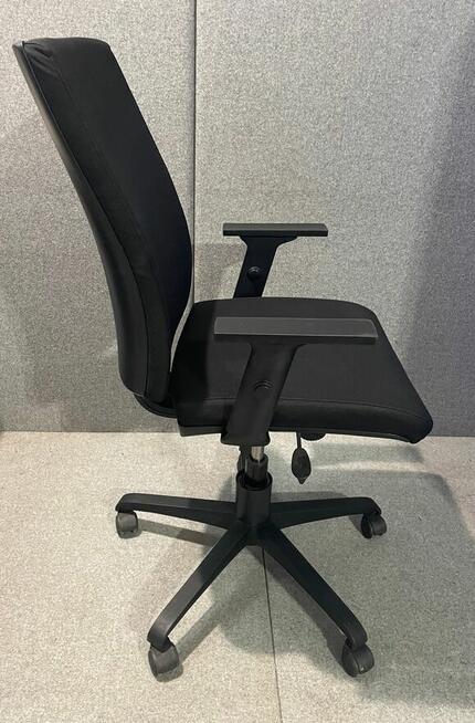 Fotel obrotowy NOWY STYL