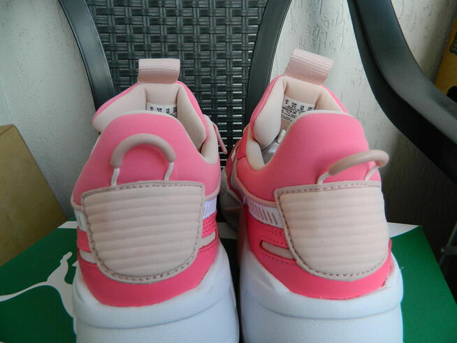 Sprzedam nowe buty Puma