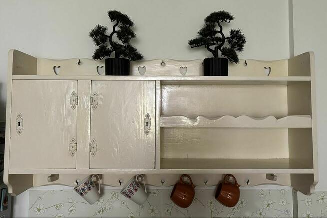 Drewniane szafki kuchenne styl rustykalny shabby chic