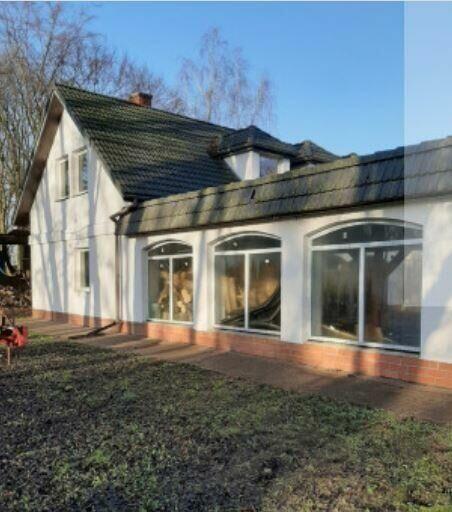 Piękny dworek w stylu klasycystycznym