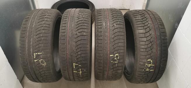 Sprzedam opony zimowe NOKIAN PREMIUM 225/45R19 WR A4