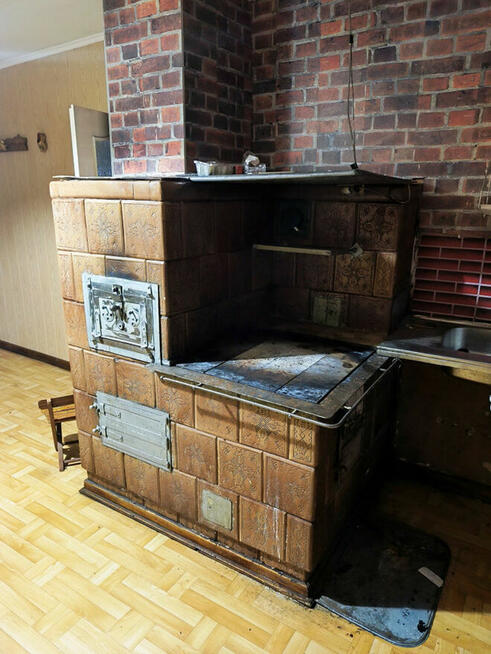 Dom drewniany z budynkami gospodarczymi – Kuryłówka