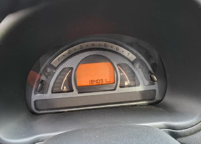 Sprzedam Citroen C2 rok 2005