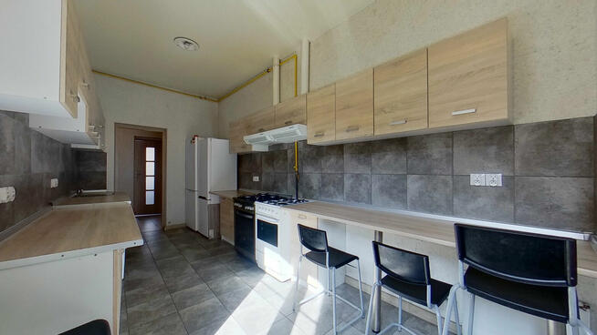 BEZPOŚREDNIO! 5-pokojowe mieszkanie w centrum Katowic