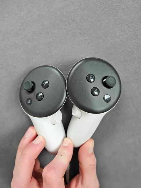 Gogle VR Meta Quest 3 128GB – Stan Bardzo Dobry + Akcesoria