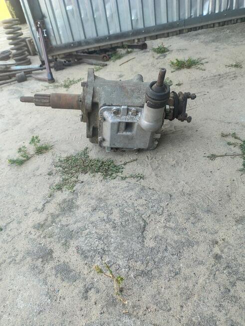 Spalinowy rozdrabniacz do gałęzi