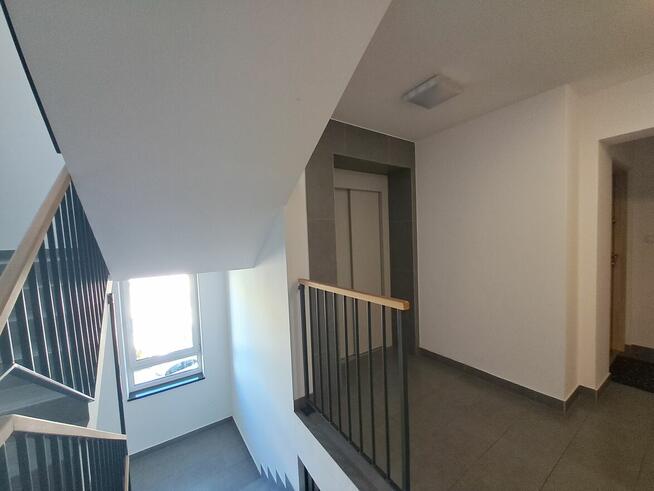 Kawalerka. Centrum. 300m od Politechniki. Garaż. Nowy blok