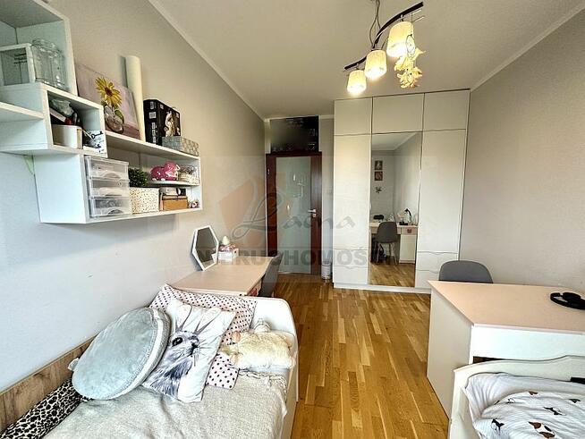 1757M. Nowy Sącz ul. Barbackiego, 3 pokojowe mieszkanie na z