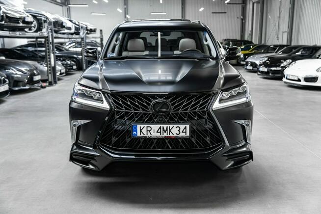 Lexus LX570 5.7 V8 Omotenashi. Gwarancja. Salon PL. Bezwypadkowy. 15 tys km.