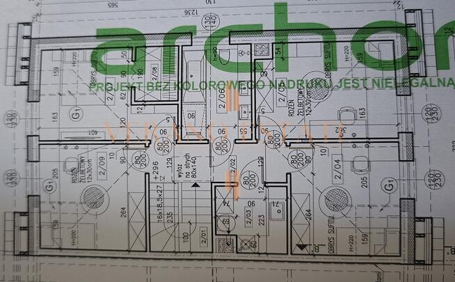 Bliźniak z ogrodem w zielonej okolicy - Bramki