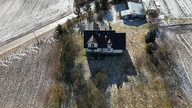 Bugaj – dom 170 m², działka 7600 m², stan dewel.