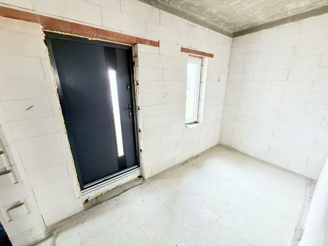 Dom 183,96 m² na działce 1089 m² – Kowala