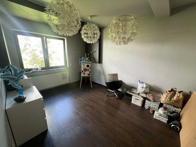 Dom 176 m² z garażem i tarasem – Kielce, Zalesie
