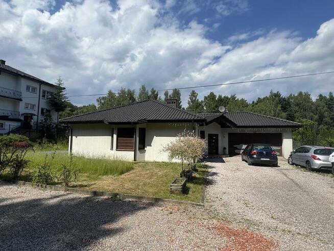 Dom 176 m² z garażem i tarasem – Kielce, Zalesie