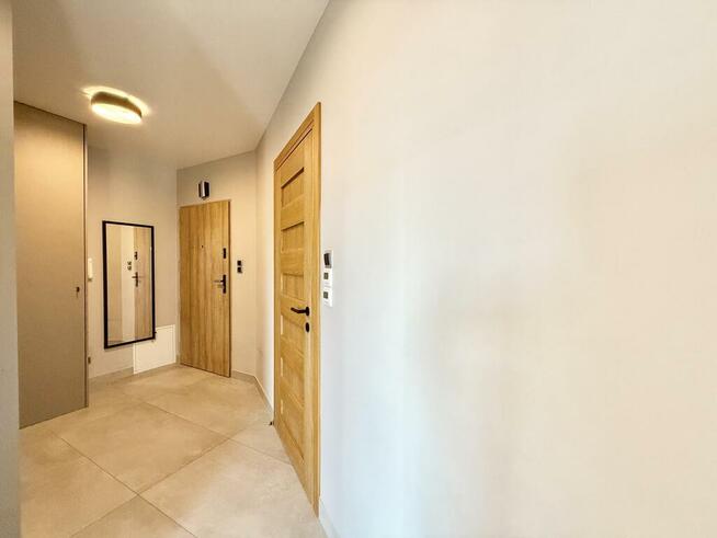 Nowoczesne 3-pokojowe mieszkanie z tarasem 22 m² –