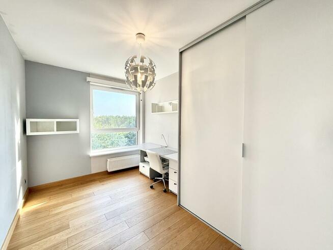 Nowoczesne 3-pokojowe mieszkanie z tarasem 22 m² –