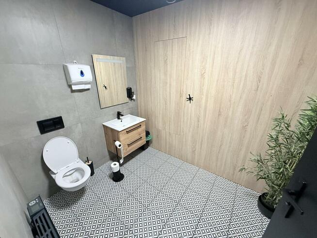 Lokal 164,7 m² – Kielce, ul. Głowackiego 1