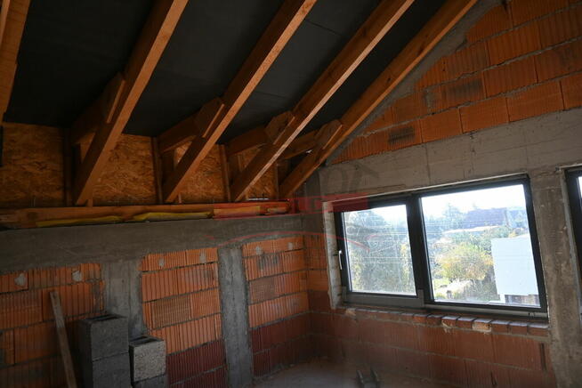 Dom w stanie do wykończenia – Chrząstowice