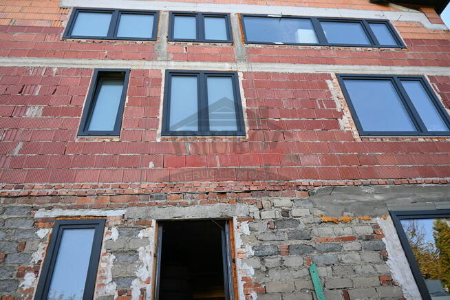 Dom w stanie do wykończenia – Chrząstowice