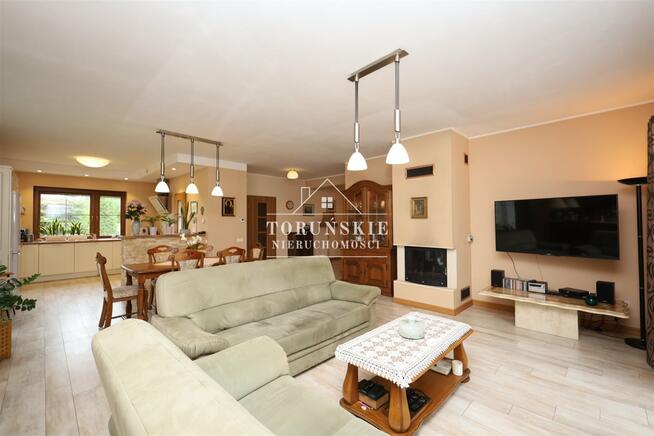 Dom Zamek Bierzgłowski gm. Łubianka