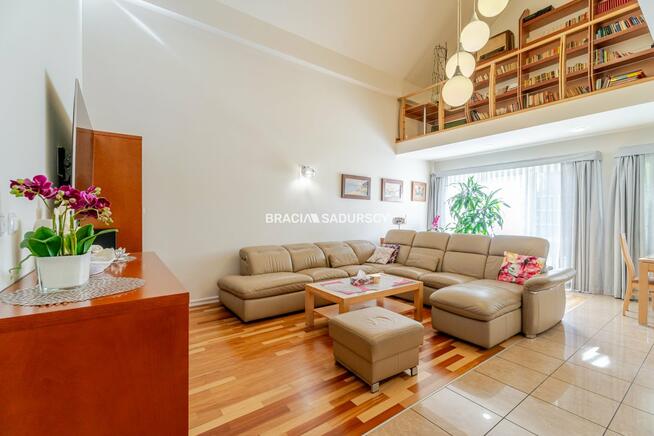 Dom Kraków Bieżanów-Prokocim, Kameliowa