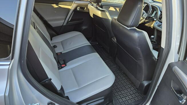Toyota RAV-4 2.5 Hybrid Skóra Navi PDC Hand FreeEl. Klapa Serwis Kamera!