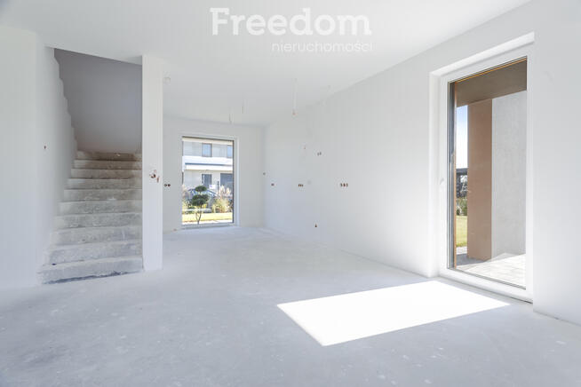 5 pokoi w nowoczesnej bryle do wykończenia