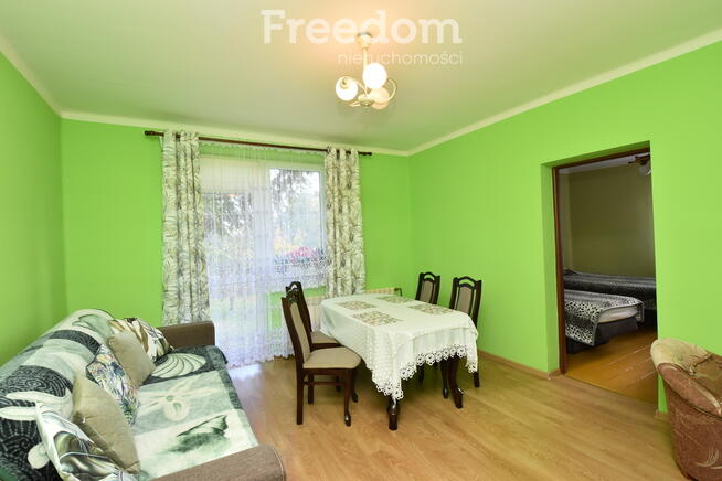 Dom siedliskowy z zabudowaniami na sprzedaż