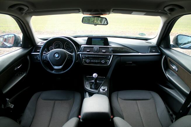 BMW 320 F30 F31 2.0 D 184 KM xDrive LUXURY BiXenon NAVI Grzane FOTELE Serwis !