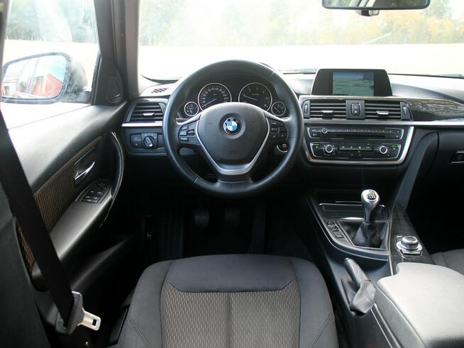 BMW 320 F30 F31 2.0 D 184 KM xDrive LUXURY BiXenon NAVI Grzane FOTELE Serwis !