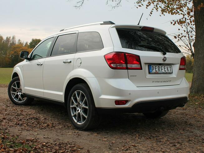 Fiat Freemont 2.0 D 170 KM 4X4 MultiJet Automat SKÓRA 7 Osobowy NAVI Kamera ALPINE