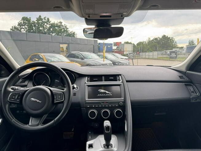 Jaguar E-Pace Bezwypadkowy / Asystent pasa / Kamera cofania / Nawigacja / FV marża