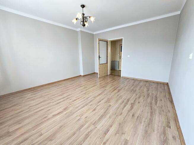 Dom Kielce Wietrznia, Bąkowa