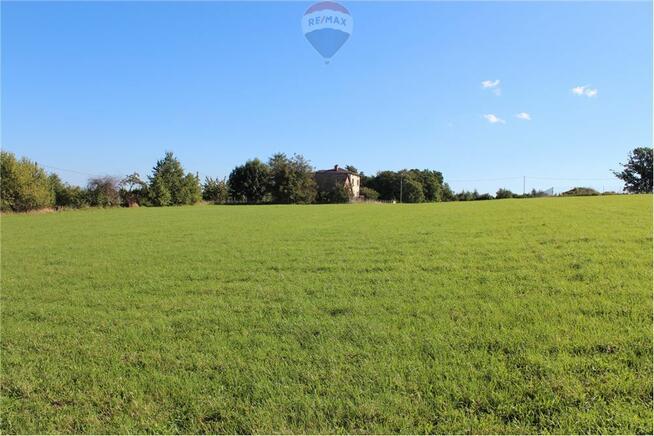 Działka pod dom z funkcją usługową