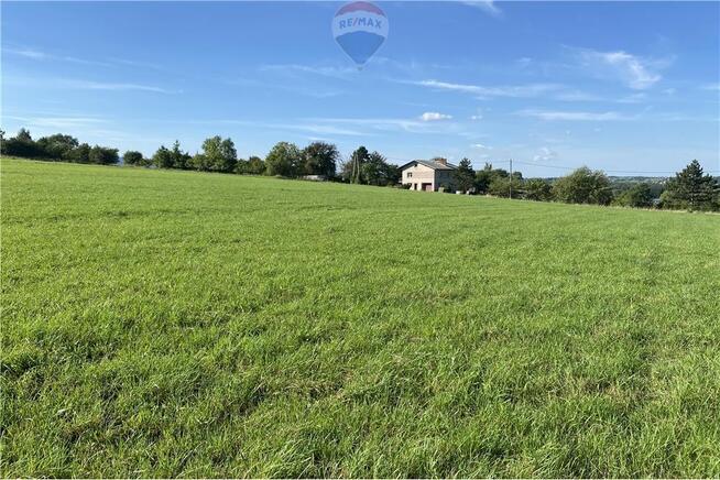 Działka pod dom z funkcją usługową