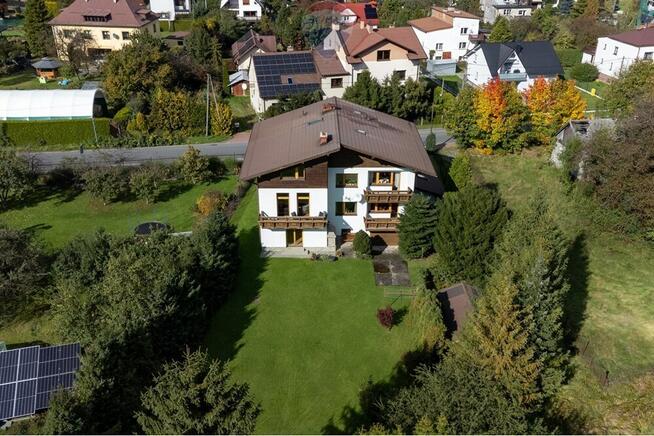 Przestronny dom z widokiem na góry Szczyrk