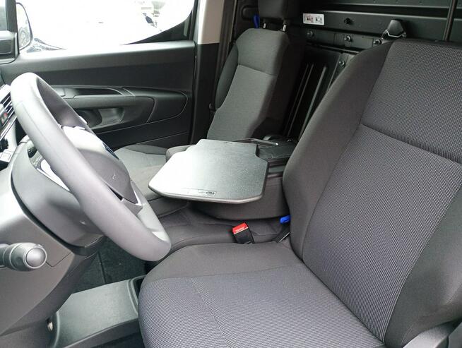 Peugeot Partner furgon long 950 kg BlueHDi 130 Km M6 od ręki
