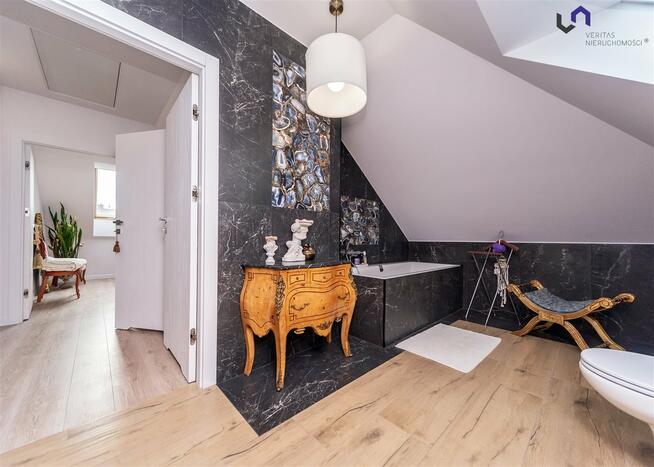 Dom Gostyń gm. Wyry, Motyla