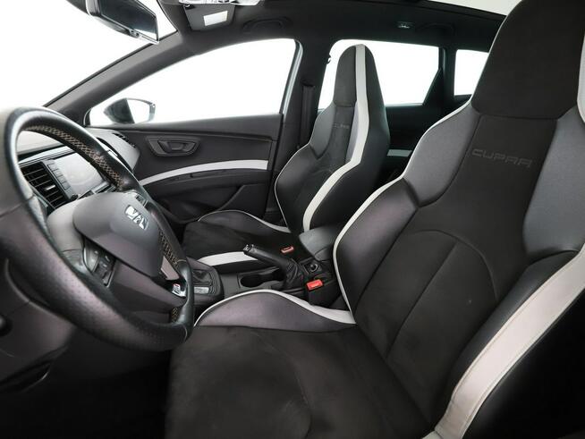 Seat Leon DSG full LED panorama navi klima auto grzane fotele czujniki parkowani