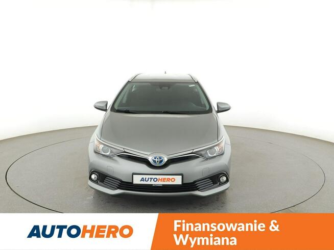Toyota Auris HEV automat navi kamera cofania grzane fotele klima auto