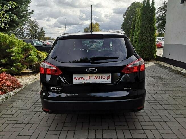 Ford Focus 1.0 12v 125KM Klima Halogeny Isofix Parktronic Serwis Nowy rozrząd