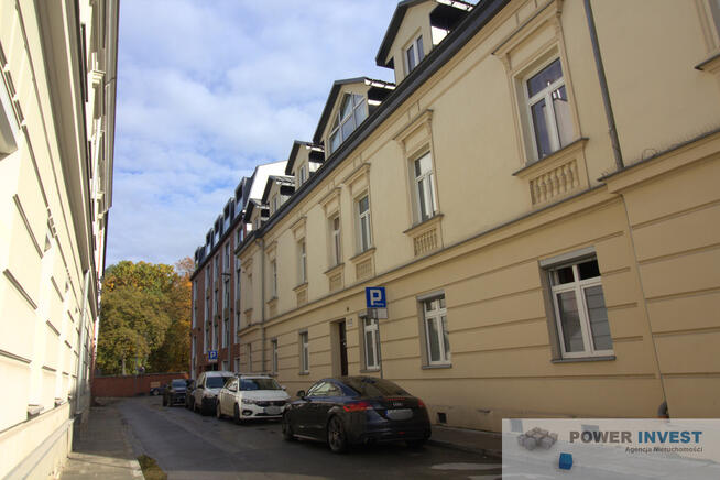 Kawalerka z potencjałem inwestycyjnym-20,99 m2