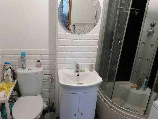 Duży 12m2 pokój w mieszkaniu dwupokojowym, Czerniakowska 18