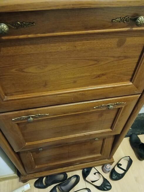 Sprzedam szafkę na buty rustykalną