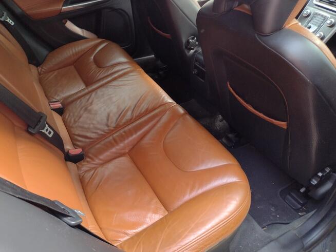 Volvo V60 2011