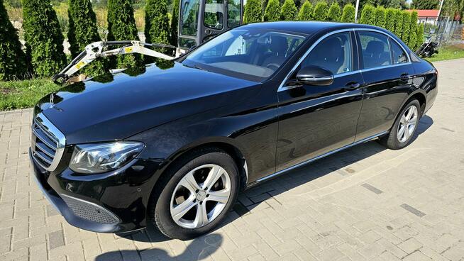 Mercedes-Benz Klasa E220 Business Edition 9G-Tronic