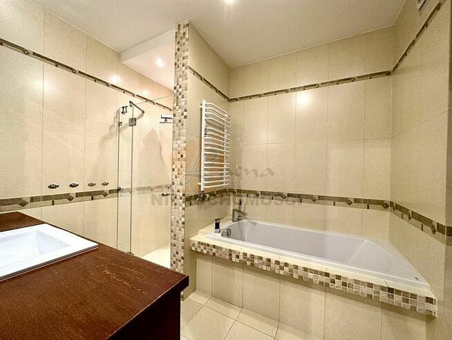 1757M. Nowy Sącz ul. Barbackiego, 3 pokojowe mieszkanie na z